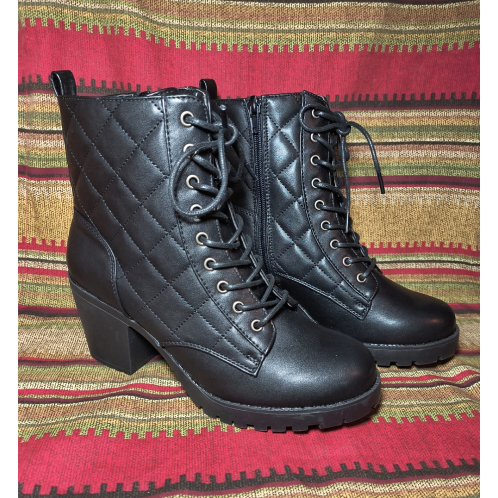 ZIGI SOHO Women's 8.5 Moritz 3" Heel Ankle Boots Black Zip Lace Up Moto Booties